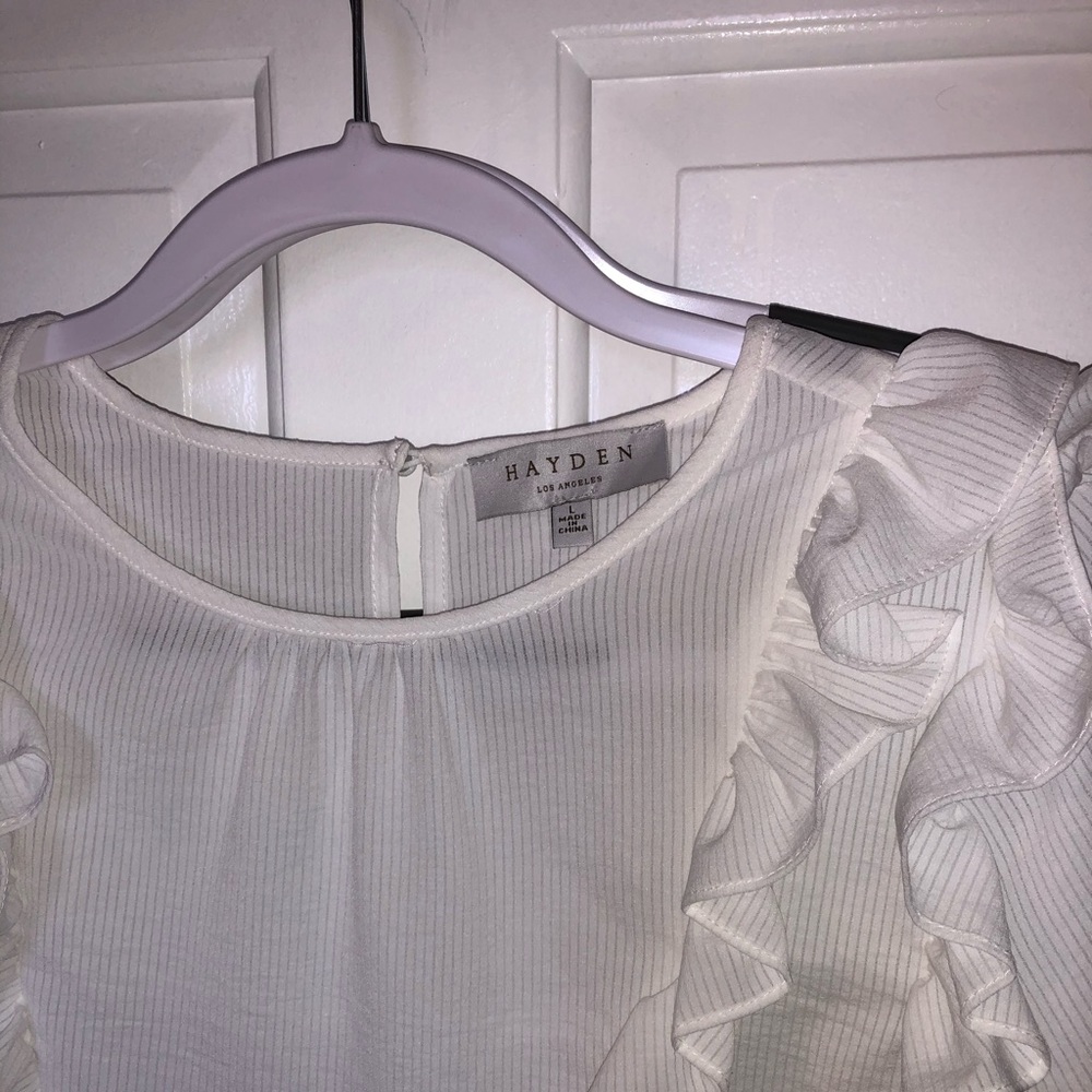 Ruffle top - Picture 2 of 4